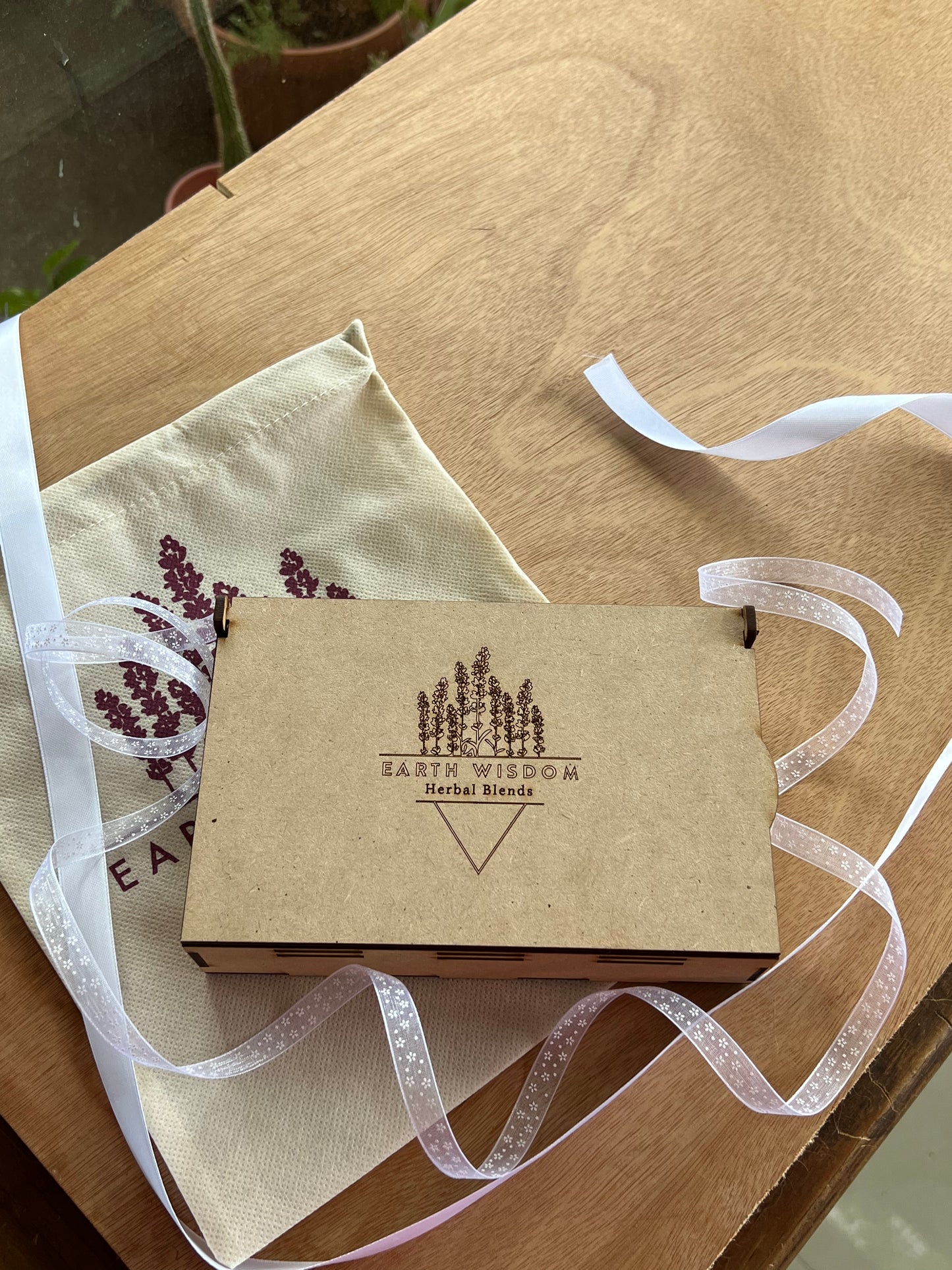 Boxset con 60 cigarros herbales
